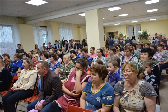 "Мама-как много в этом слове!"