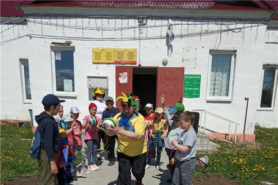 1 июня, в День защиты детей в Можарском доме культуры   прошел праздничное мероприятие "Детство - это я и ты!"