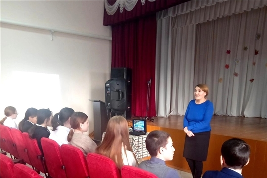 Чутеевский ДК принял участие в акции "С ненавистью и ксенофобией нам не попути"