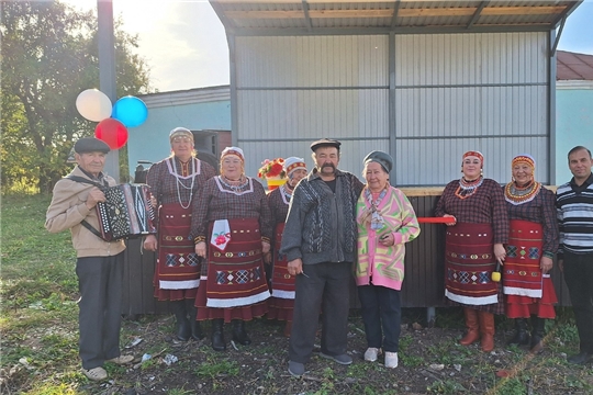 Открытие уличной сцены в деревне Латышево