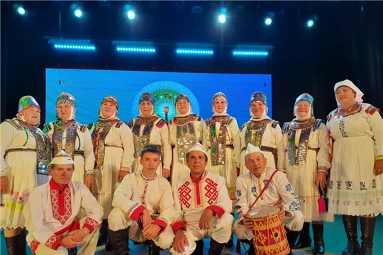 Народный фольклорный ансамбль «Пилеш» Изамбаевского сельского Дома культуры – участник Всероссийского фестиваля самодеятельных исполнителей народной песни «Завалинка».