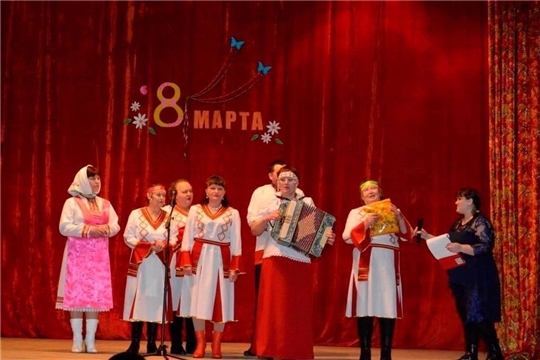 7 марта в Старотиньгешском сельском Доме культуры прошел праздничный концерт посвященный международному женскому дню