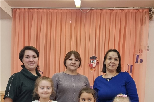 В «Рябинке» прошел отборочный этап республиканского конкурса  исследовательских и творческих проектов дошкольников и младших школьников «Я – исследователь».