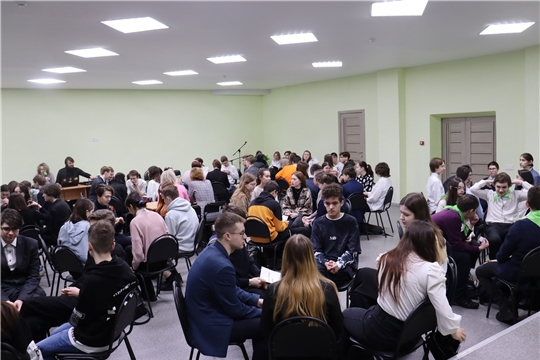 В Центре творчества детей и юношества определились победители интеллектуальной игры «Что? Где? Когда?»