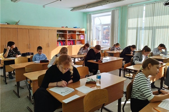 В Новочебоксарске состоялась ежегодная городская олимпиада школьников «Юные знатоки» среди учащихся 5-6 классов 