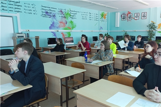 В Новочебоксарске прошел заключительный этап олимпиады Московского энергетического института «Надежды энергетики» по физике