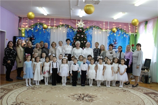 Педагоги МБДОУ «Детский сад №47 «Радужный»  в «Солнечном городе» города Цивильска