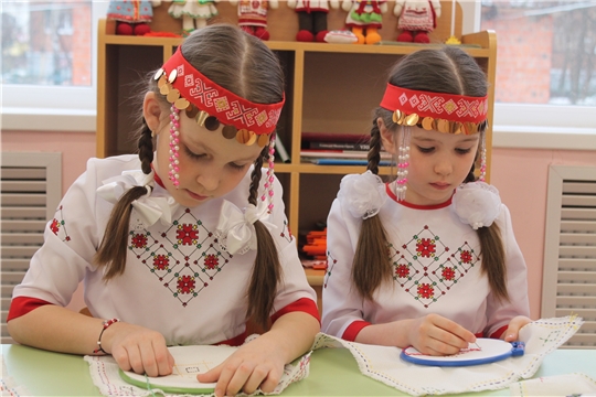Мир чувашской вышивки.