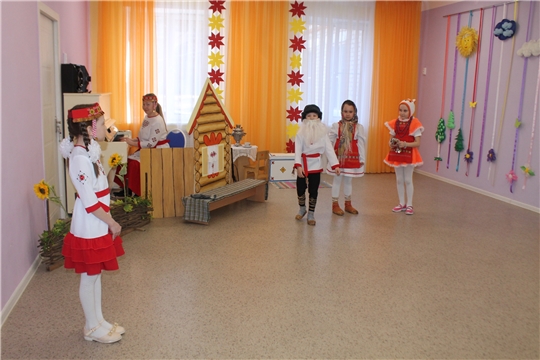 Лиса плясунья.