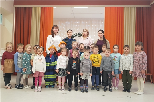 Познавательный час "Безопасные каникулы!"