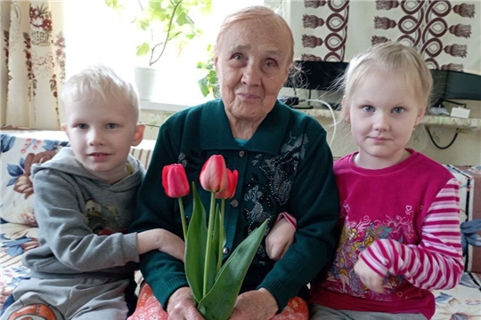 Социально-патриотическая акция "Цветок ветерану"