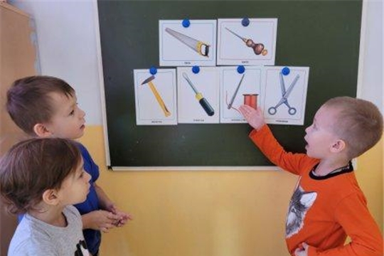 Колющие, режущие предметы в быту