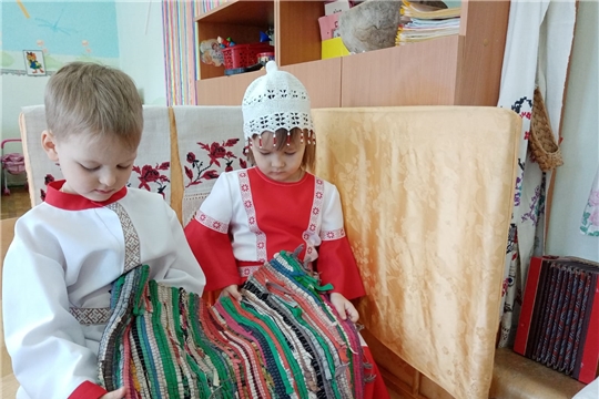 Ярмарка мастеров в рамках проекта "Культурное наследие Чувашии заботливо и бережно храним"