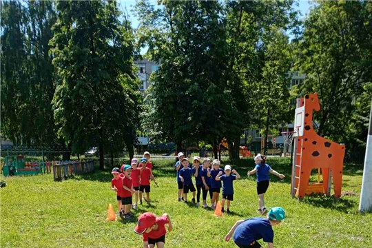 "Веселые старты" в рамках проекта "Спортивное лето"