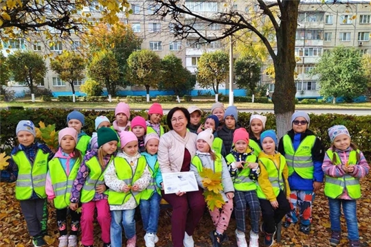 пешая прогулка по Эгерскому бульвару в рамках республиканского проекта "По родному краю с рюкзаком шагаю"