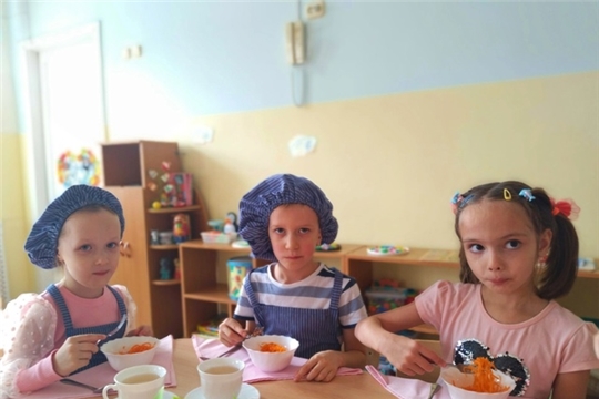 Морковный салат в детском саду