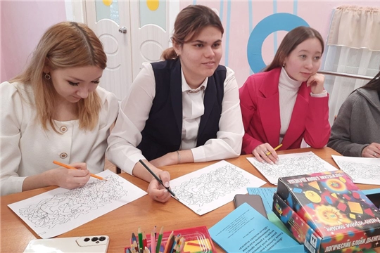 участие в интенсив - курсе "Педагог в тренде", в рамках муниципального проекта "Школа молодого педагога"