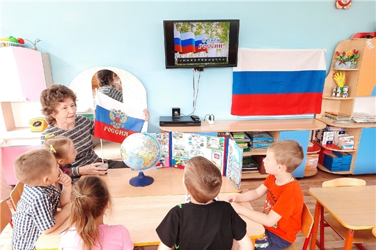 Познавательный час «С чего начинается Родина…»