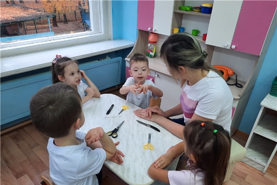 Колющие, режущие предметы в быту