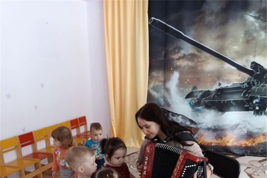 Знакомство с музыкальным инструментом