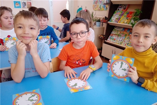 Знакомство с часами