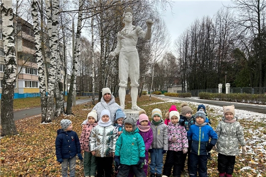 "Прогулка по Аллее Искусств"