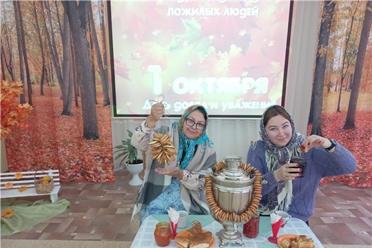 Семейные посиделки: "У кого есть бабушка и дед, тот не ведает бед"