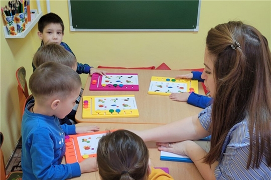 Занятия в кружке "Болтунишка"