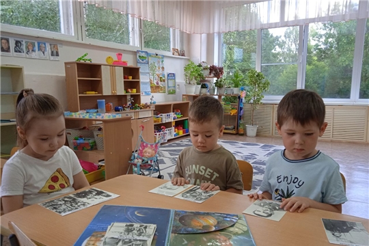 Познавательный час «Третий космонавт — А.Г. Николаев»