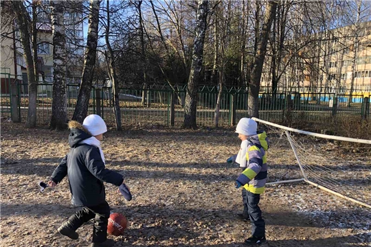 Товарищеский матч по футболу