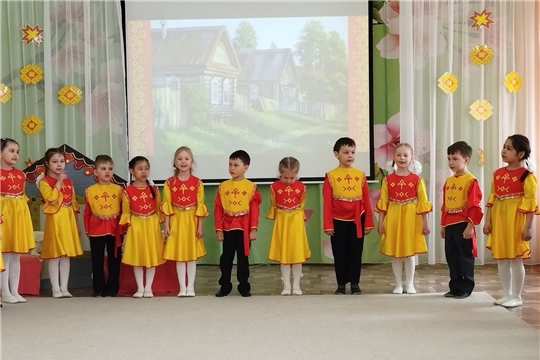 "В краю ста тысяч песен"