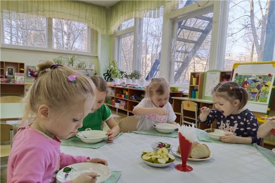 "Молочный суп едим, быть здоровыми хотим"