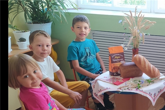 Хлеб всему голова