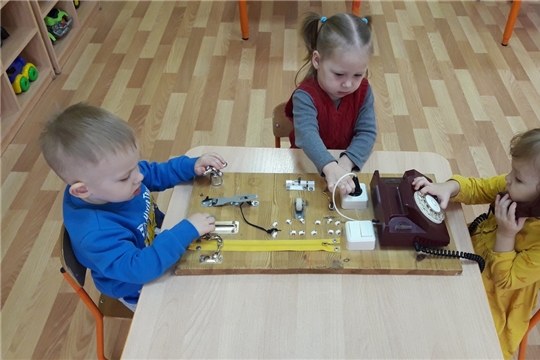 Бизиборд – интересная игра!