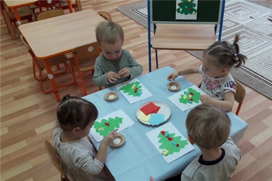 Елочка-красавица