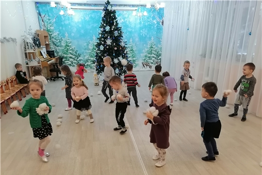 До свидания, новогодняя елочка!