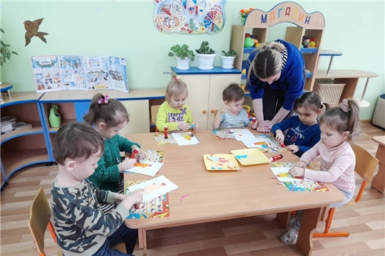 Прохождение практики студентки профессионального колледжа имени Н. В. Никольского в группе "Смородинки"