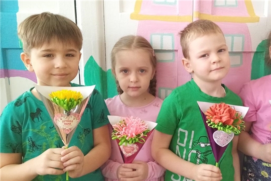 Весенний букет для мамы