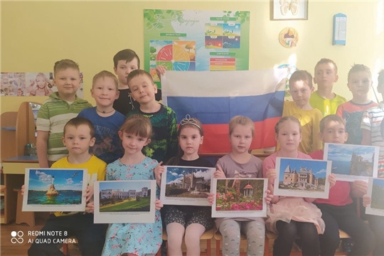 "Вишенки" поздравляют !