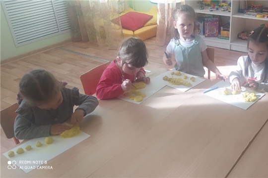 Играем пальчиками - развиваем речь