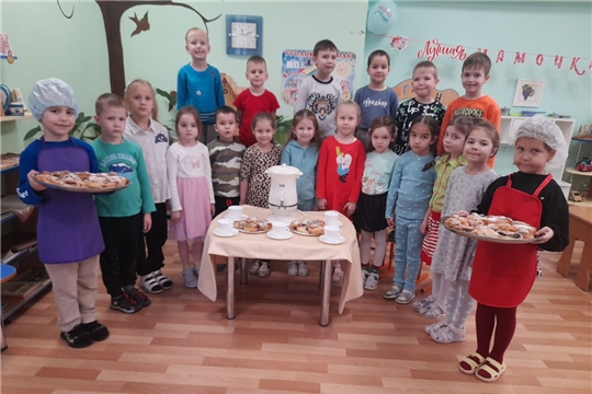 Кулинарный мастер-класс по приготовлению булочек для любимых мам.