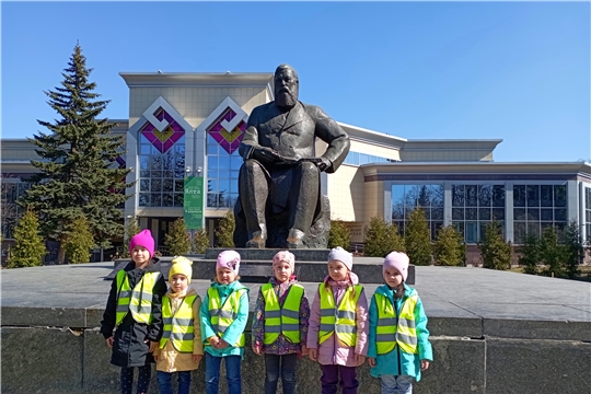 "Экскурсия к памятнику И.Я. Яковлева"