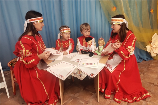 Акция «Подари платок солдату»
