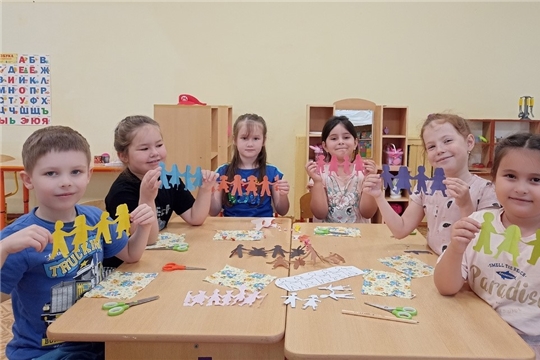 Познавательный час «Хоровод дружбы»