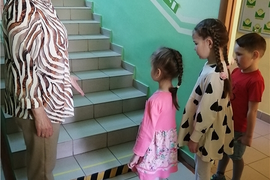 Лестница в детском саду