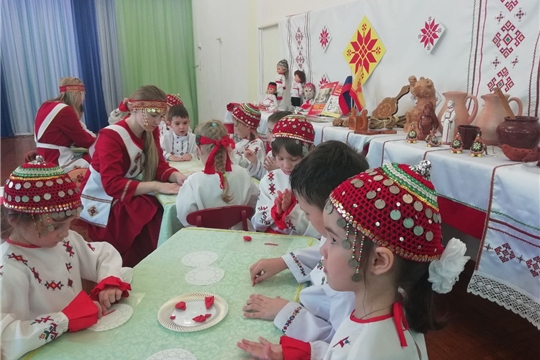 Ярмарка народного творчества в группе "Колосок"