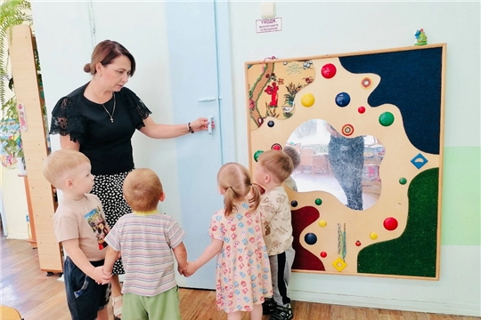 Правила пользования дверьми.