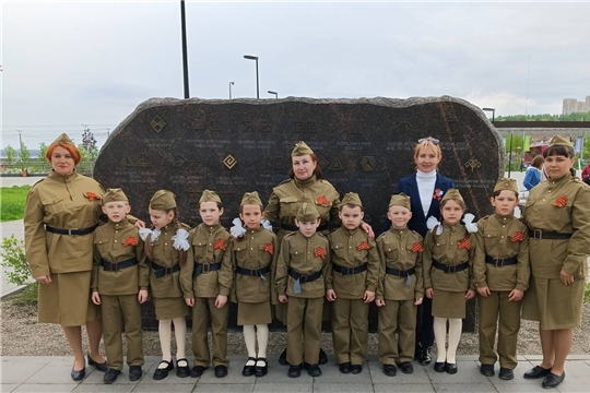 Парад дошколят и юнармейцев