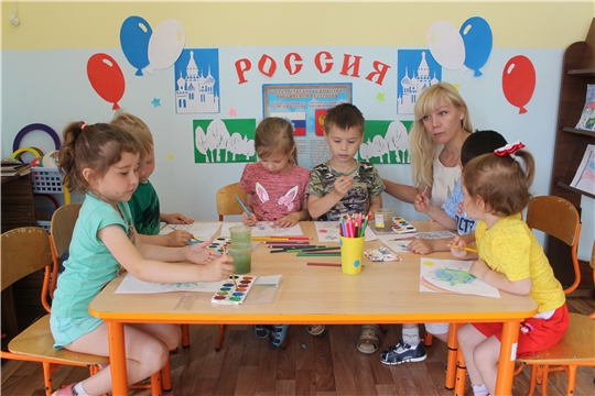 Выставка художественного творчества детей и взрослых «Моя Россия». 