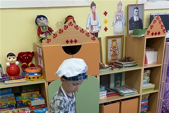 "Дежурство по столовой".